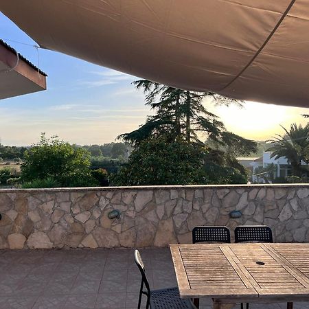 Case Vacanza E Camere In Villa Isabella Con Parcheggio Custodito E Wifi 지오이아델콜레 외부 사진