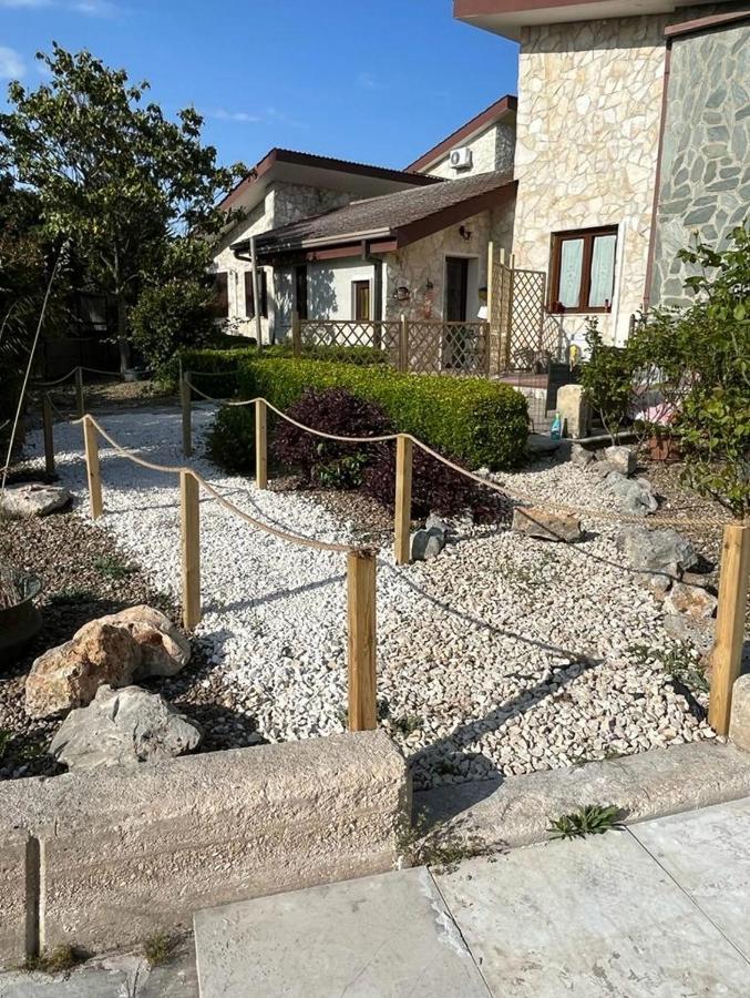 Case Vacanza E Camere In Villa Isabella Con Parcheggio Custodito E Wifi 지오이아델콜레 외부 사진